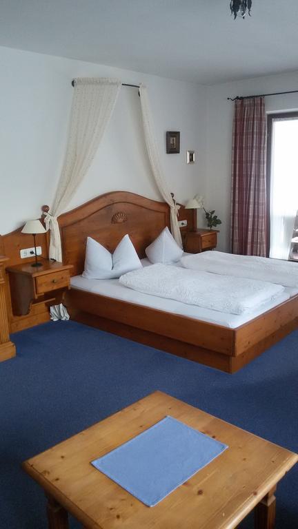 Posthotel Ettal Room photo