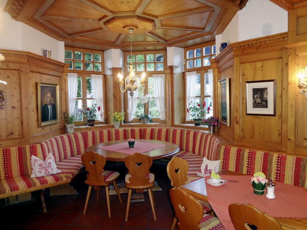 Posthotel Ettal Exterior photo