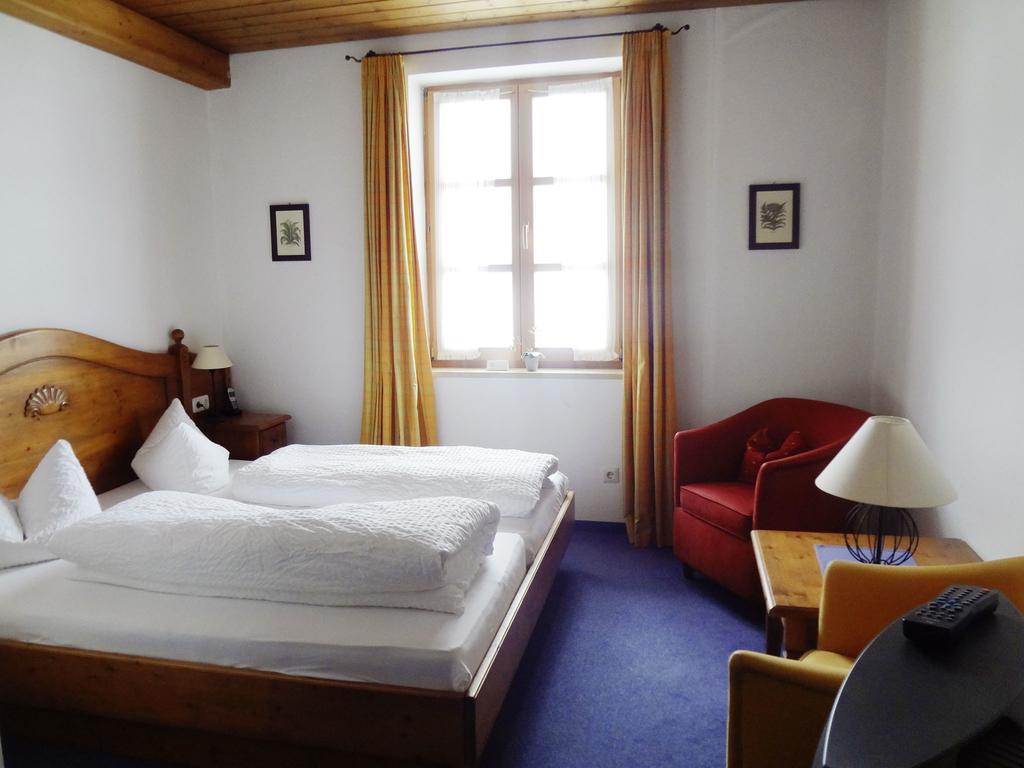 Posthotel Ettal Exterior photo